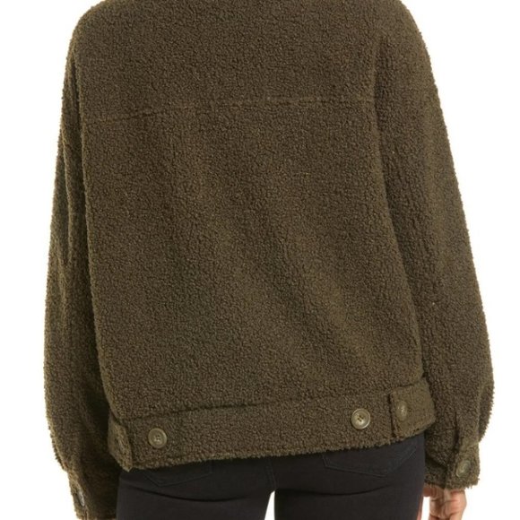 ❌SOLD ❌Noize Miley Short Length faux sherpa teddy trucker jacket olive green - Picture 2 of 11